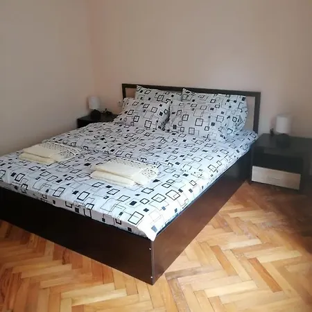 дом тодор и тота мутевски Feriehus