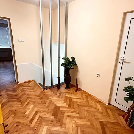 дом тодор и тота мутевски Troyan (Lovech)